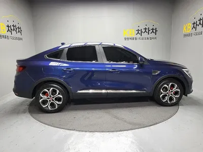 Renault-KoreaSamsung XM3 2020, 123404 км, за 7866.21 USD