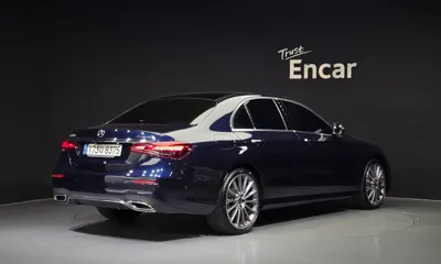 Mercedes-Benz E-Class 2021, 70413 км, за 19815 USD