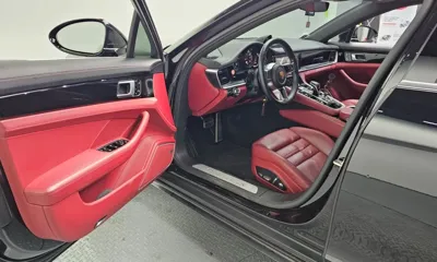 Porsche Panamera 2018, 60290 км, за 49837.16 USD - фото 10
