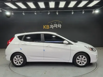 Hyundai Accent 2017, 102000 км, за 3642.99 USD - фото 19