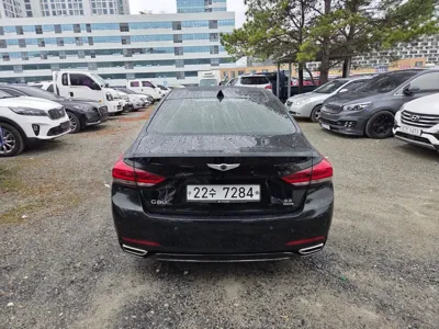 Genesis G80 2017, 171134 км, за 9386.9 USD