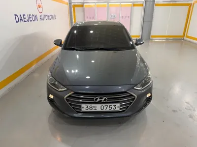 Hyundai Avante · 2016 год