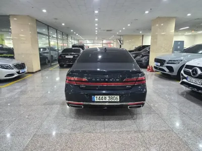 Genesis G90 2021, 91684 км, за 24744.41 USD