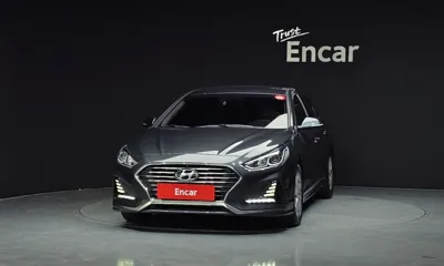 Hyundai Sonata 2019, 136014 км, за 7745.83 USD