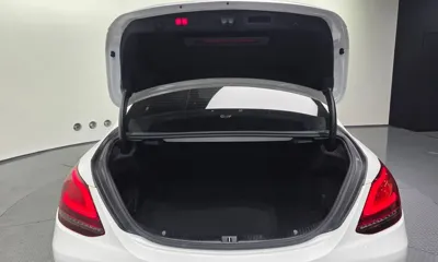 Mercedes-Benz C-Class 2021, 51858 км, за 18874.16 USD - фото 20