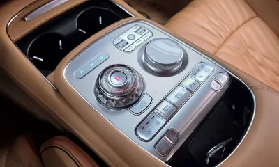 Genesis G90 2025, 47861 км, за 50084.61 USD - фото 9