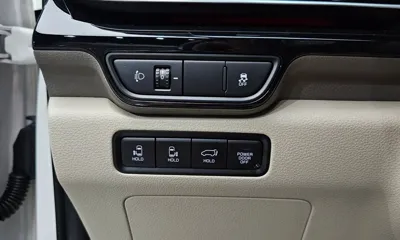 Kia Canival 2024, 57849 км, за 36431.67 USD - фото 28