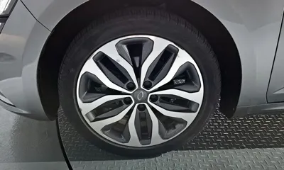 Renault-KoreaSamsung SM6 2017, 108058 км, за 3380.35 USD