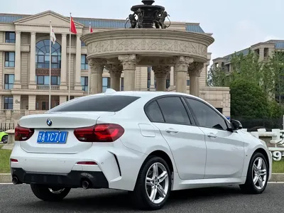 BMW 1 Series 2023, 38000 км, за 14690.05 USD