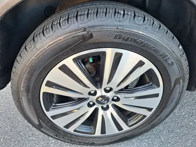 Kia Sportage 2014, 172373 км, за 4547.23 USD