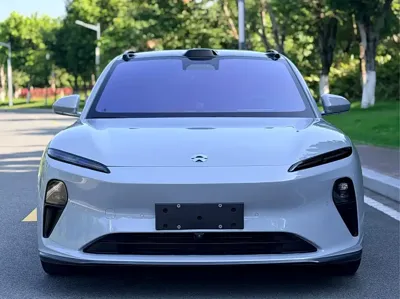 Nio ET5T 2024, 46000 км, за 20150.43 USD