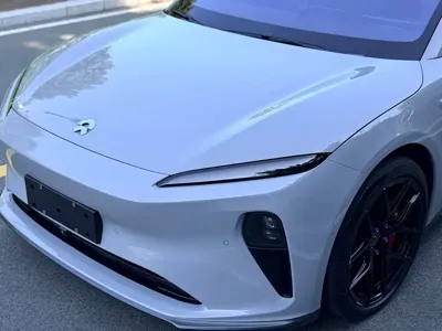 Nio ET5T 2024, 46000 км, за 20150.43 USD
