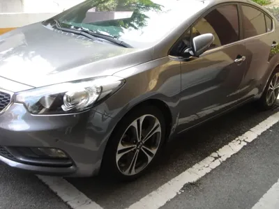 Kia K3 · 2015 год