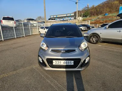 Kia Morning 2015, 157353 км, за 2275.24 USD