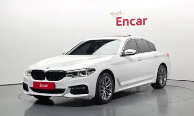 BMW 5-Series · 2018 год