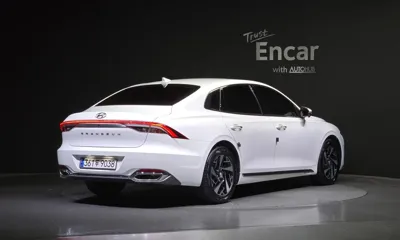 Hyundai Grandeur 2022, 45564 км, за 19410.13 USD