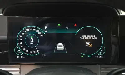 Hyundai Grandeur 2022, 45564 км, за 19410.13 USD - фото 8