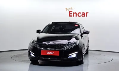 Kia K5 2013, 124223 км, за 5135.54 USD