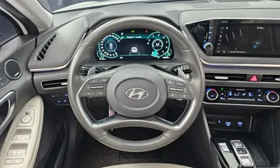 Hyundai Sonata 2021, 119803 км, за 10699.75 USD - фото 13