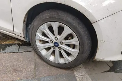 Ford Escort 2015, 69100 км, за 5018 USD