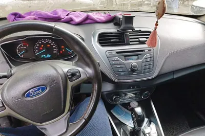 Ford Escort 2015, 69100 км, за 5018 USD - фото 6