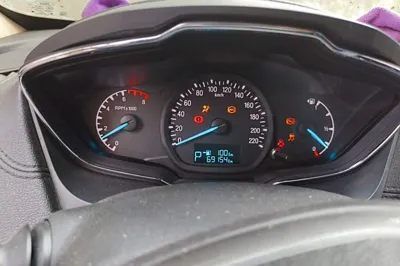 Ford Escort 2015, 69100 км, за 5018 USD - фото 8