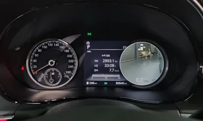 Genesis GV70 2023, 60545 км, за 21333.86 USD - фото 8