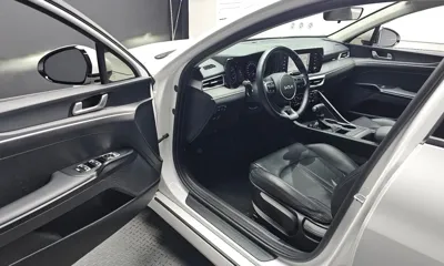 Kia K5 2023, 50256 км, за 11290.53 USD - фото 10