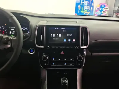 Hyundai ix35 2018, 103300 км, за 6463.09 USD - фото 13