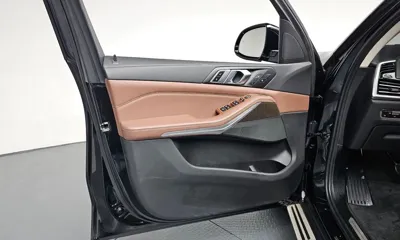 BMW X5 2022, 57659 км, за 42931.62 USD - фото 24