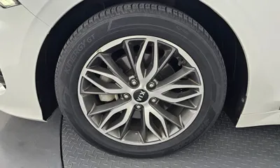 Kia K5 2021, 117641 км, за 9518.18 USD