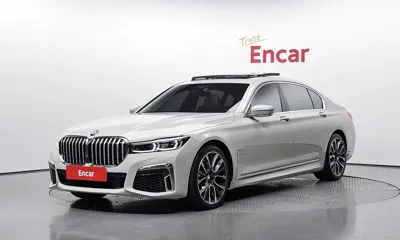 BMW 7-Series · 2020 год
