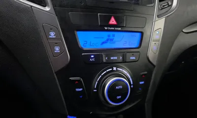 Hyundai Santafe 2015, 116793 км, за 5980.63 USD - фото 17