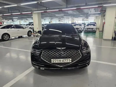 Genesis G90 2021, 105765 км, за 25330.46 USD