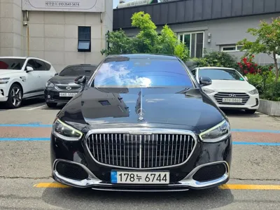Mercedes-Benz S-Class · 2022 год