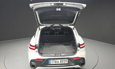 Genesis GV70 2021, 37928 км, за 25928.84 USD - фото 20