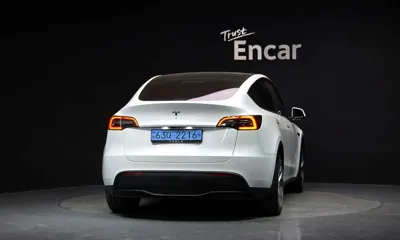 Tesla Model Y 2024, 32896 км, за 27438.62 USD