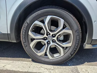 Renault-KoreaSamsung XM3 2020, 12500 км, за 11159.25 USD