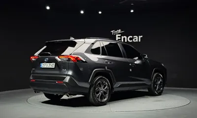 Toyota RAV4 2022, 32446 км, за 23624.79 USD