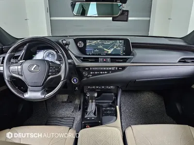Lexus ES 2019, 114923 км, за 22465.32 USD - фото 7