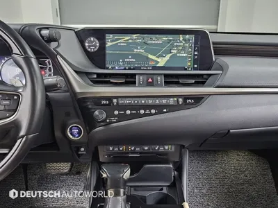 Lexus ES 2019, 114923 км, за 22465.32 USD - фото 14