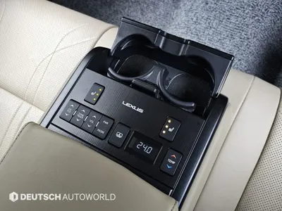 Lexus ES 2019, 114923 км, за 22465.32 USD - фото 16