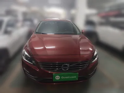 Volvo S60 2016, 92300 км, за 6720 USD - фото 2