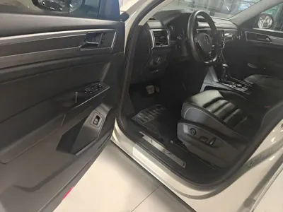 Volkswagen Teramont 2018, 77900 км, за 13978.54 USD
