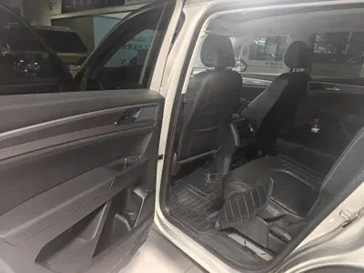 Volkswagen Teramont 2018, 77900 км, за 13978.54 USD - фото 8