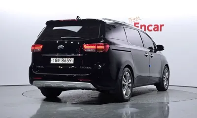 Kia Canival 2016, 67629 км, за 9393.06 USD