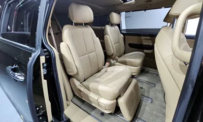 Kia Canival 2016, 67629 км, за 9393.06 USD - фото 11