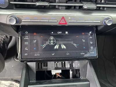 Hyundai Grandeur 2023, 207000 км, за 10358.31 USD - фото 15