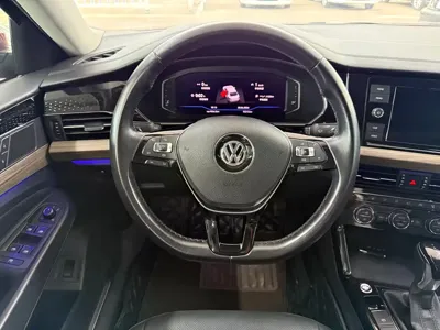 Volkswagen Passat 2019, 93200 км, за 11184.98 USD - фото 8
