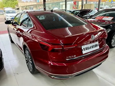 Volkswagen Passat 2019, 93200 км, за 11184.98 USD - фото 13